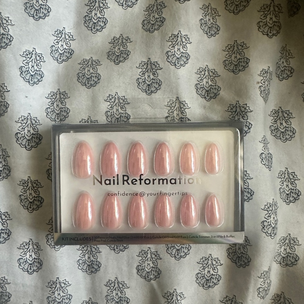 Nail Reformation Pink Press-On Nails